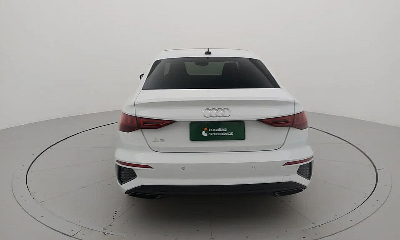 Audi A3 Sedan S-Line...