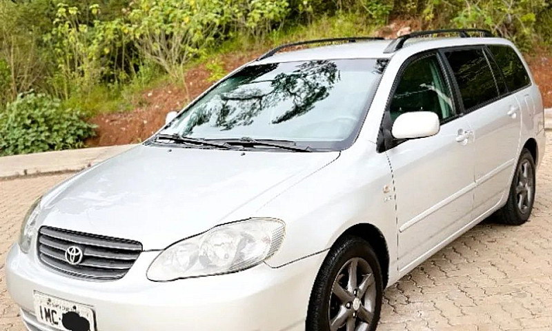 Toyota Corolla Field...