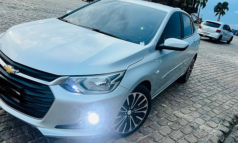Chevrolet Onix Plus ...