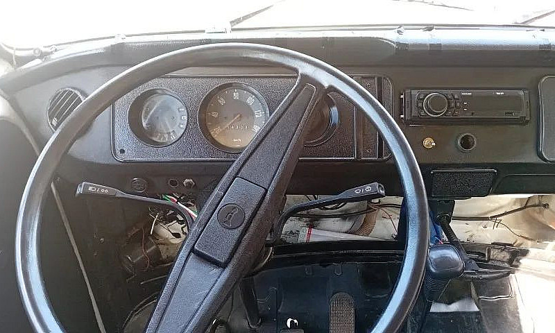Volkswagen Kombi Sta...