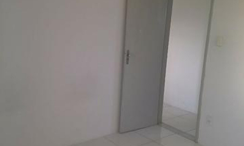 Alugo Apartamento 3/...