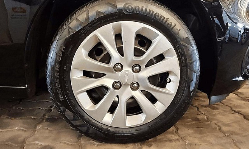 Chevrolet Onix Plus ...