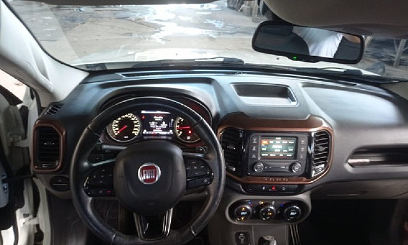 Fiat Toro Volcano 20...