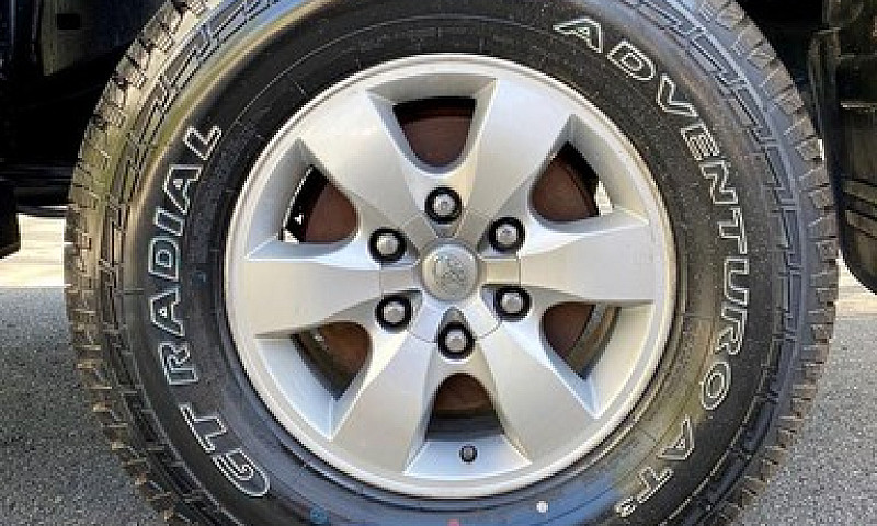 Hilux 3.0 Srv 4X4 Cd...