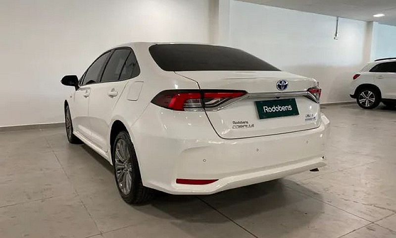 Toyota Corolla Altis...