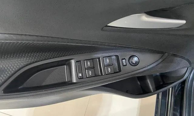 Chevrolet Onix Hatch...