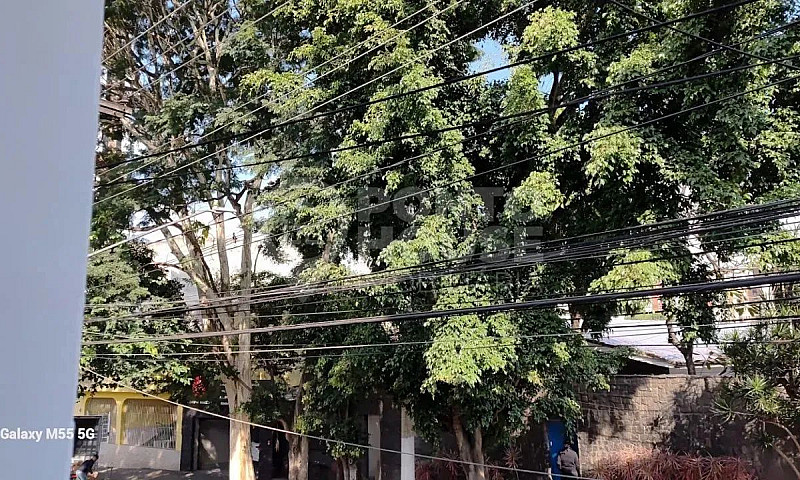 Sobrado À Venda De 1...