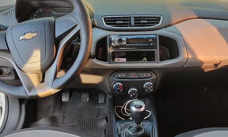 Chevrolet Onix Hatch...