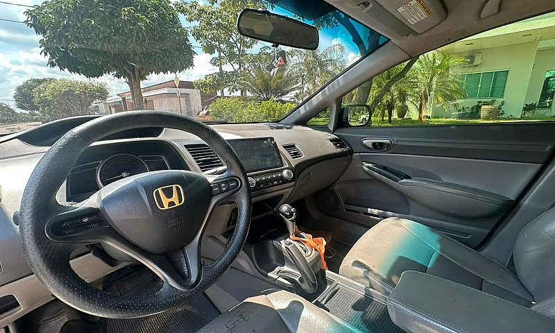 Honda Civic Sedan Lx...