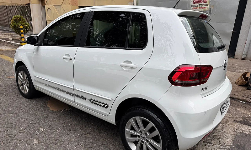 Volkswagen Fox Conne...
