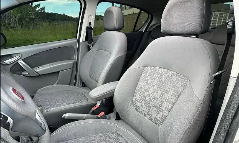 Fiat Palio Attra./It...