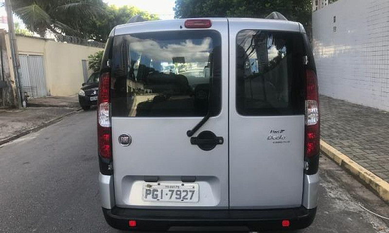 Doblo Essence 1.8 20...