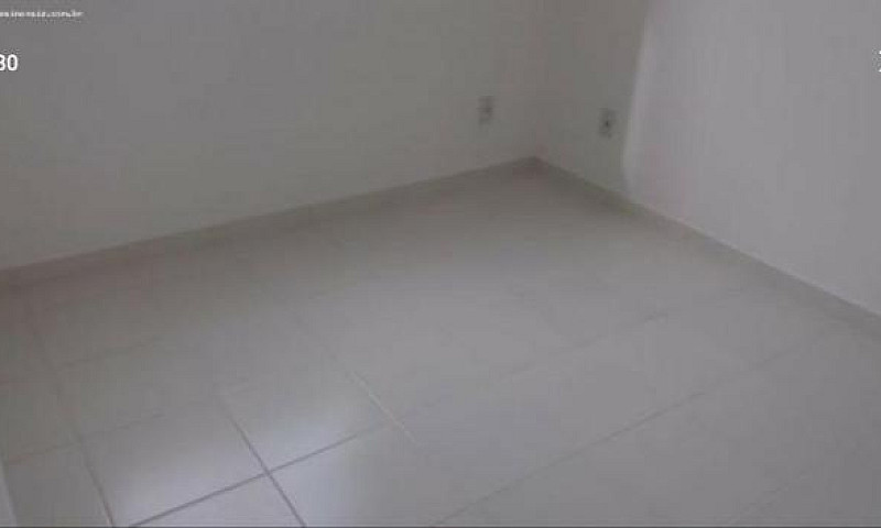 Alugo Apartamento ¾ ...