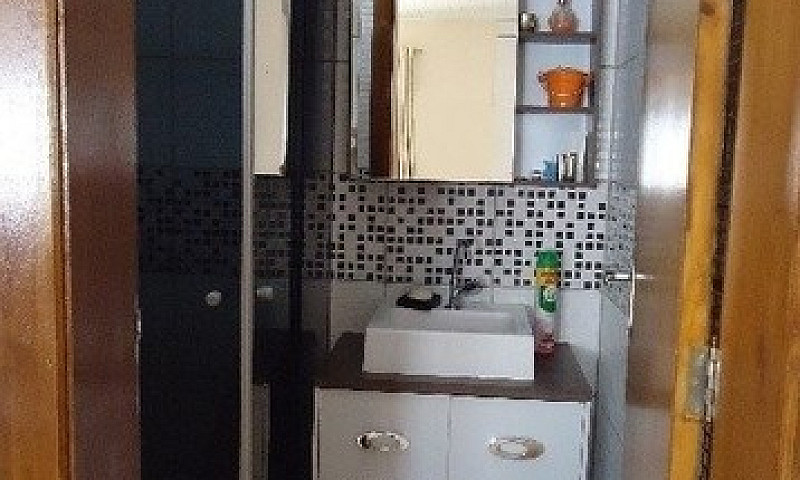 Troca Por Casa/Apto ...