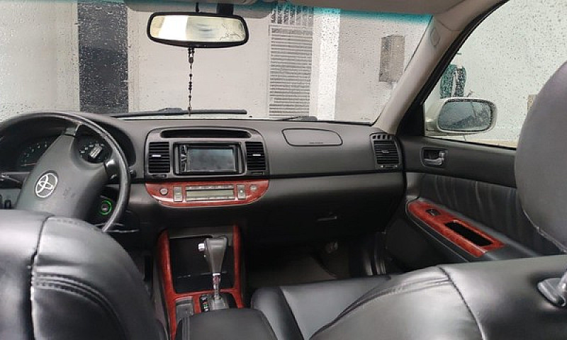 Toyota Camry Xle...