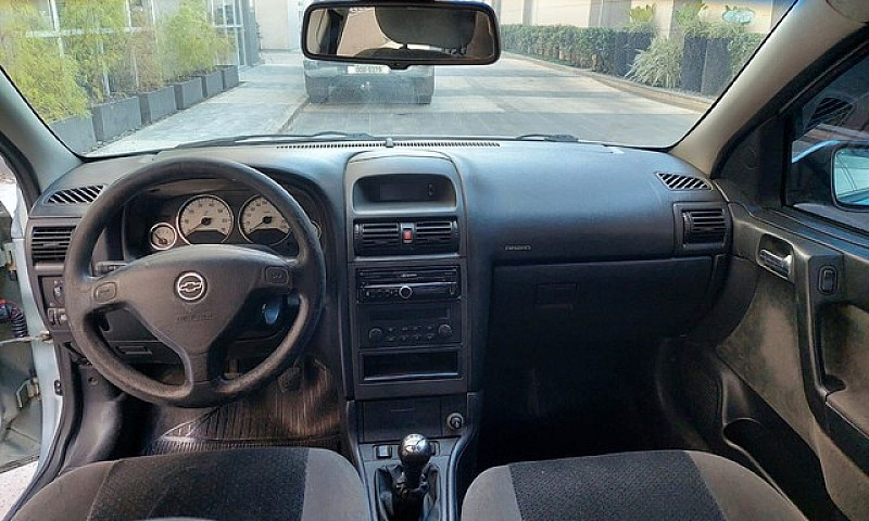Chevrolet Astra 2.0 ...
