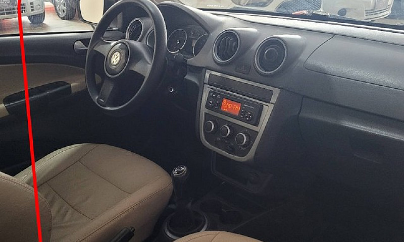 Volkswagen Saveiro 1...