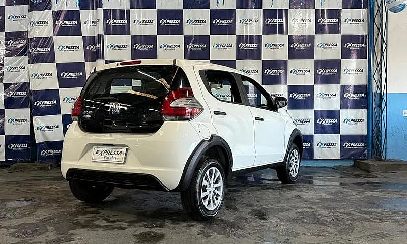 Fiat Mobi Like 2023...