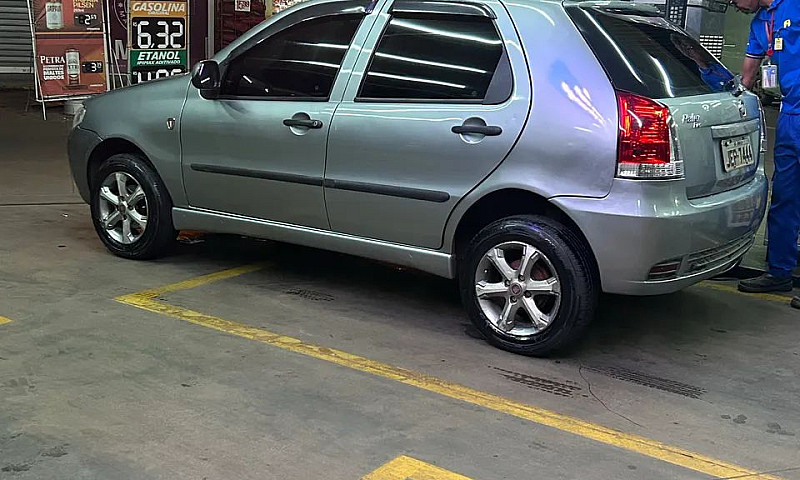 Fiat Palio 1.0 Econo...