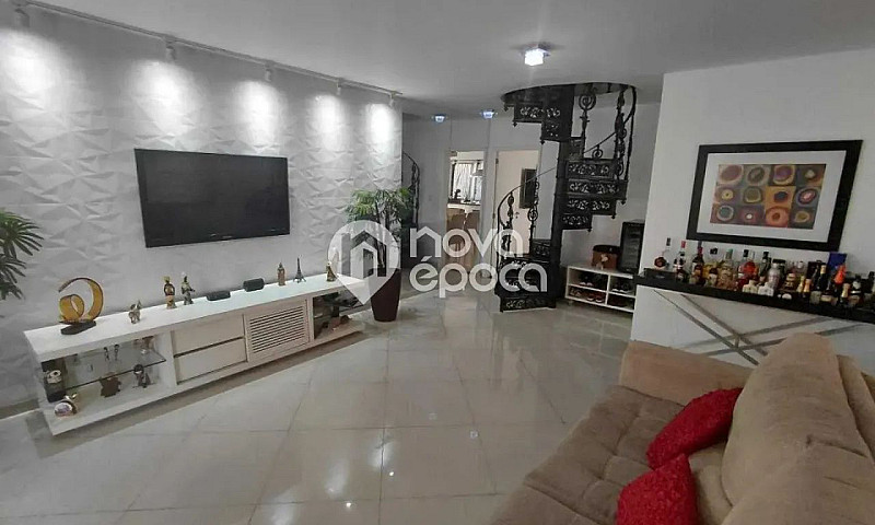 Vila Isabel | Casa 4...