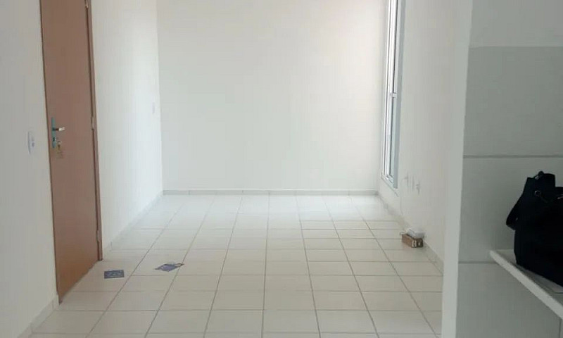 Alugo Apartamento...