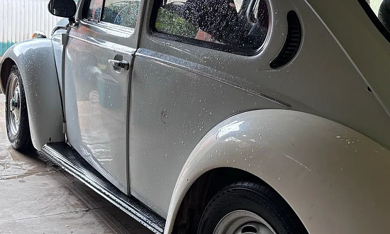 Volkswagen Fusca 130...