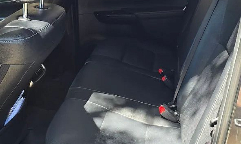Toyota Hilux Cd Srx ...