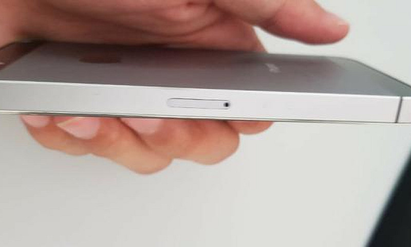 Celular Iphone 5S 32...