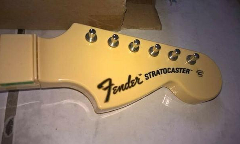 Guitarra Rock Band O...