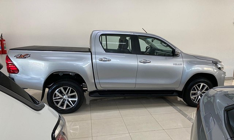 Hilux Srv 4X4 Diesel...