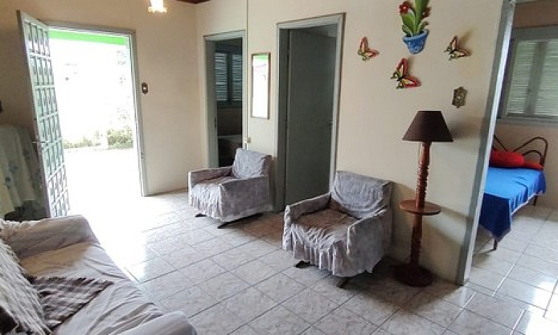 Casa 3 Dormitórios N...