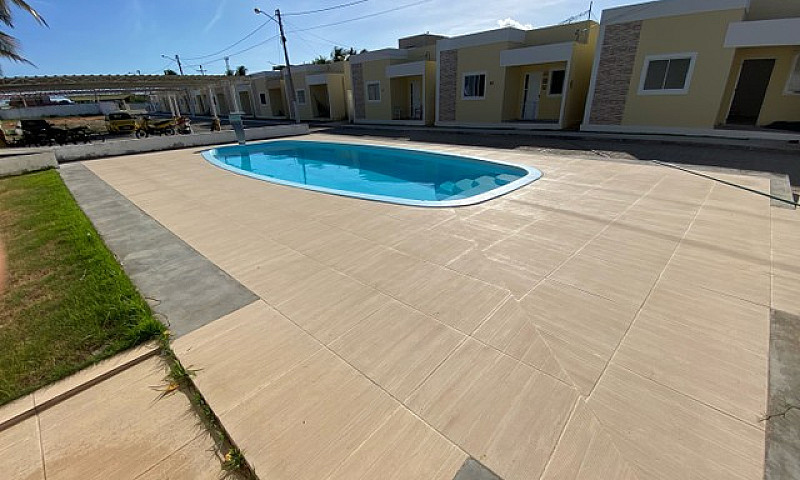 Casa Em Condomínio F...