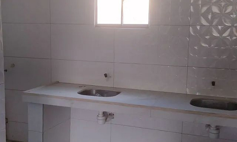 Vende-Se 01 Casa Em ...