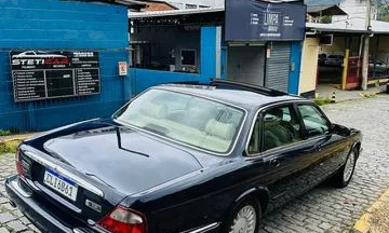 Jaguar V8 Xj8 294Cv ...