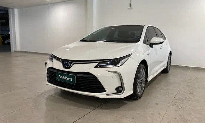 Toyota Corolla Altis...
