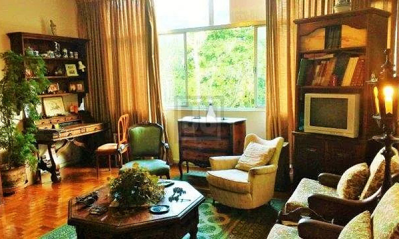 Apartamento À Venda ...