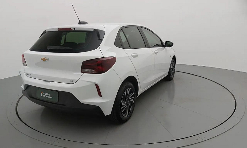 Chevrolet Onix Hatch...