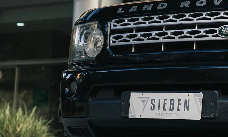 Land Rover Discovery...