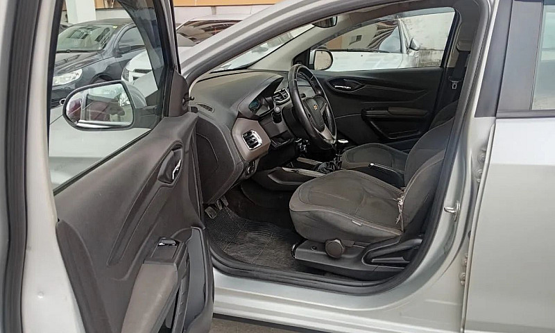 Chevrolet Prisma Sed...