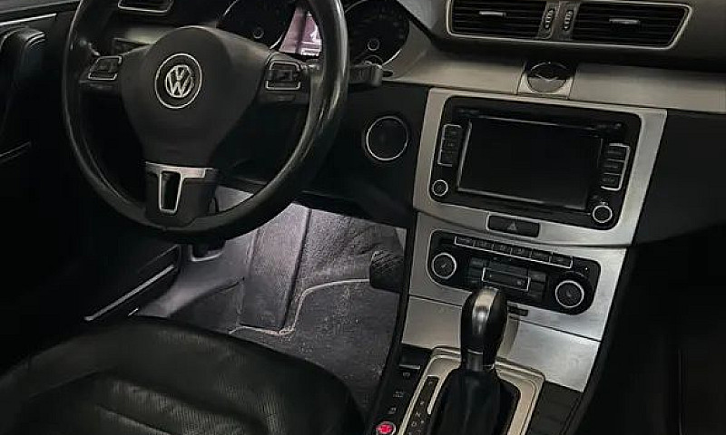 Volkswagen Passat Tb...