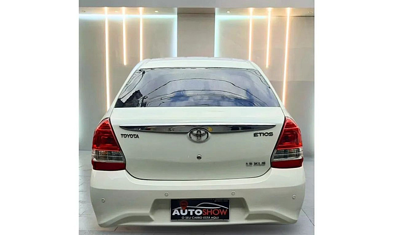 Toyota Etios Xls Sed...