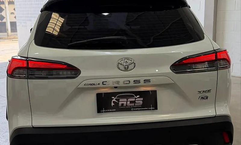 Toyota Corolla Cross...