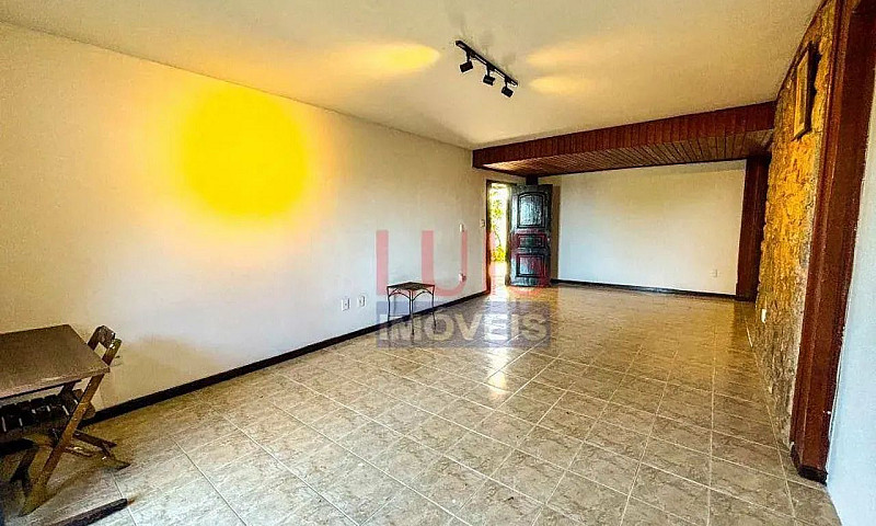 Casa Com 1 Dormitóri...