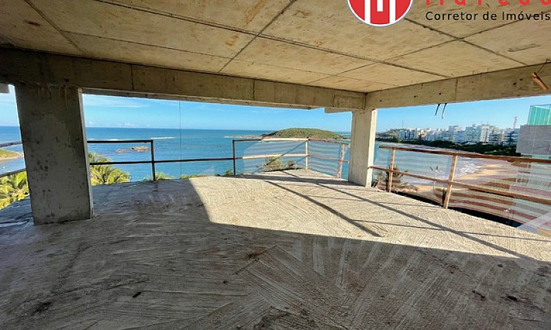 Apartamento De 4 Suí...