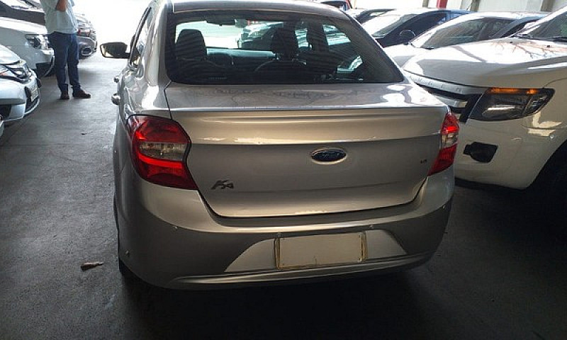 Ford Ka  Sedan 1.5 S...