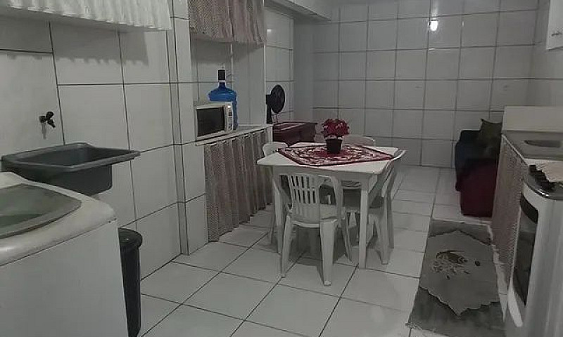  Alugo Kitnet ...