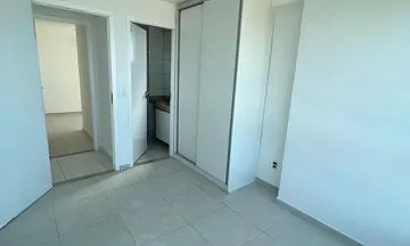 Apartamento Beira Ma...