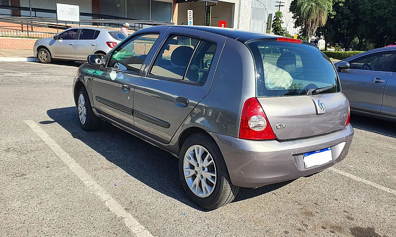Renault Clio Hi-Flex...