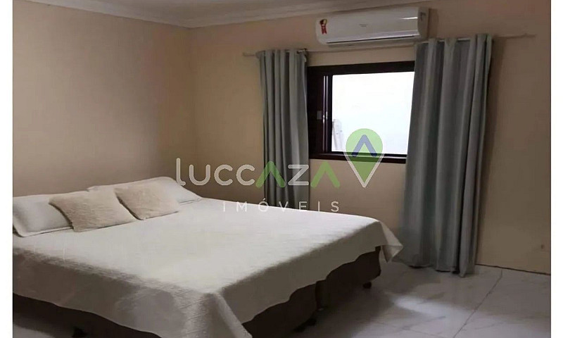 Casa Residencial Em ...