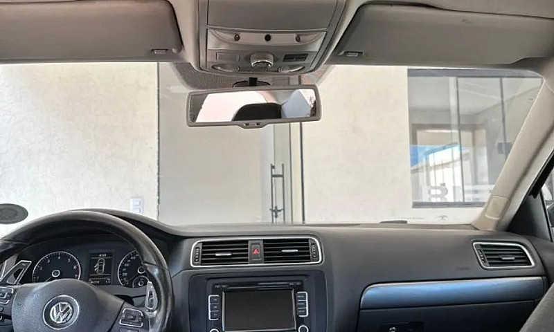Volkswagen Jetta Hig...
